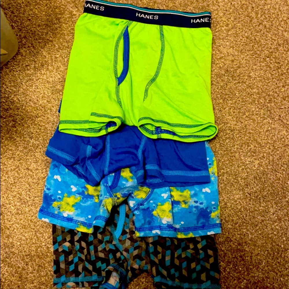 Unused toddler boxers
